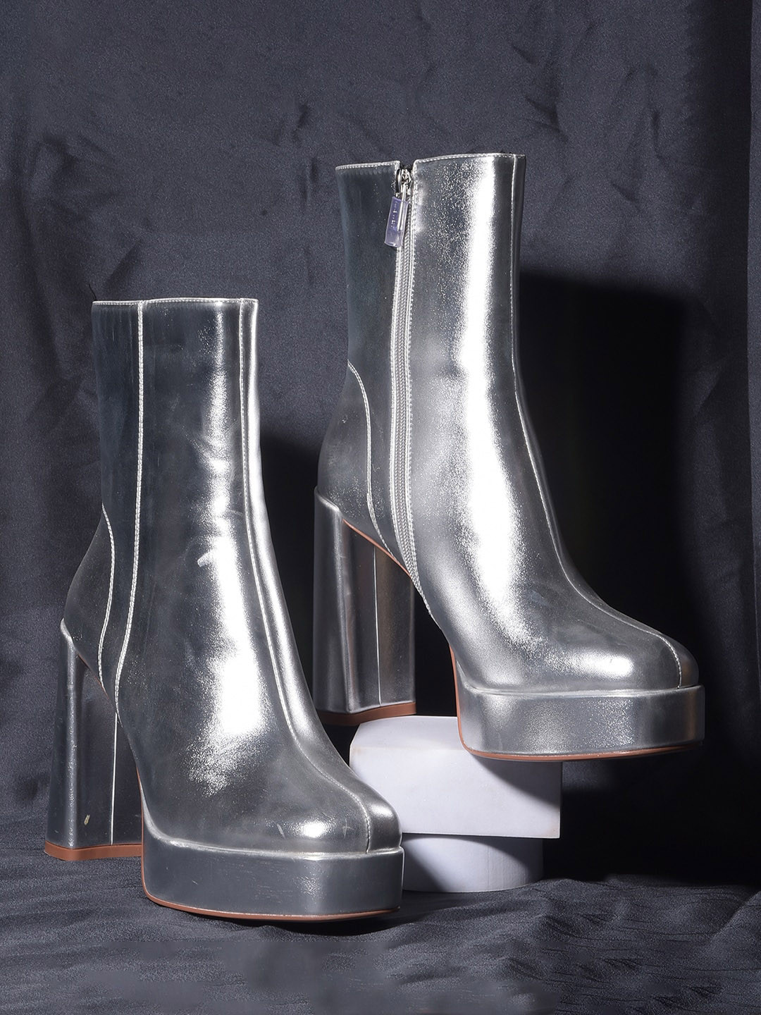 Nine WestWomen Women Square Toe Block-Heeled Boots