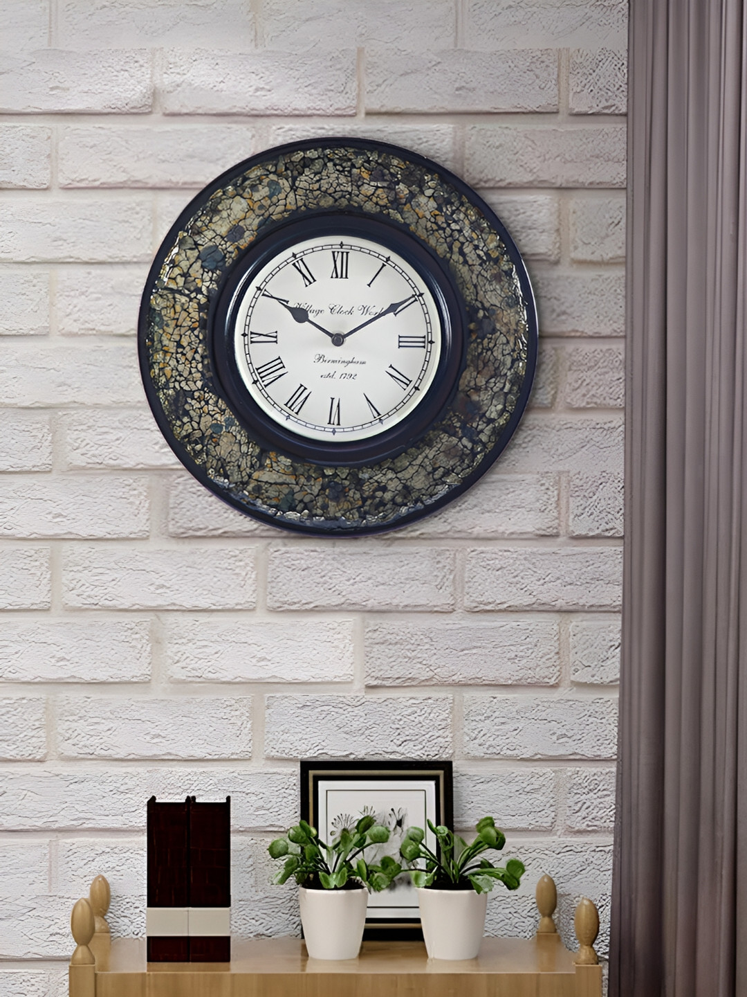 Aura Shimmery Black Glass Large Display Round Battery Analogue Wall Clock-29cm