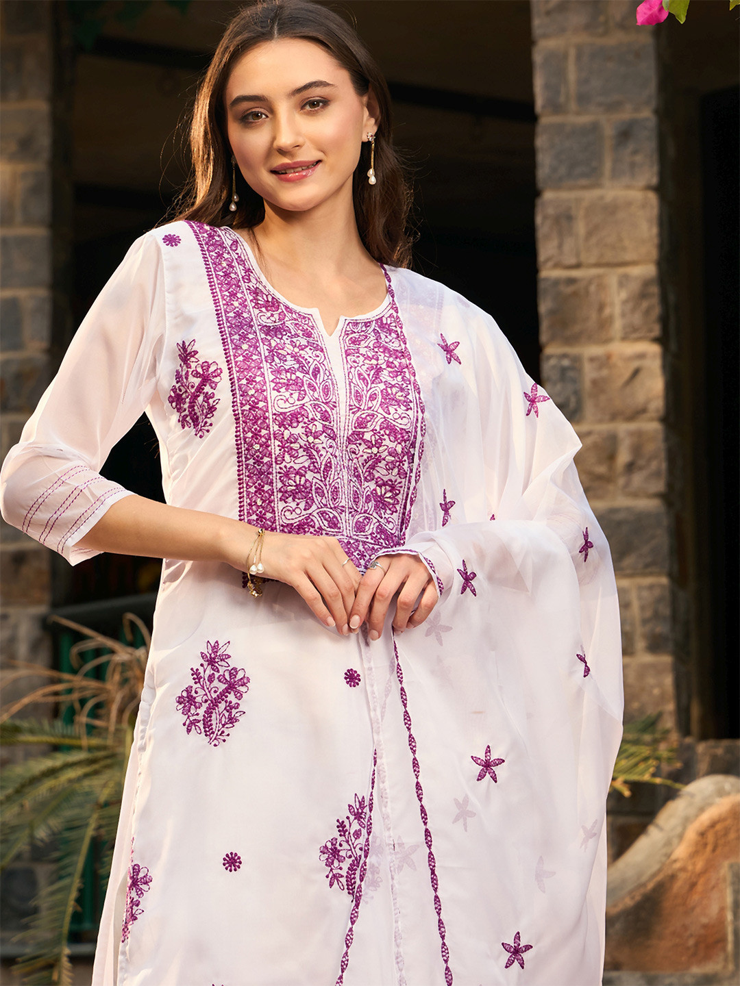 Indo Era Floral Embroidered Regular Thread Work Kurta with Trousers & Dupatta