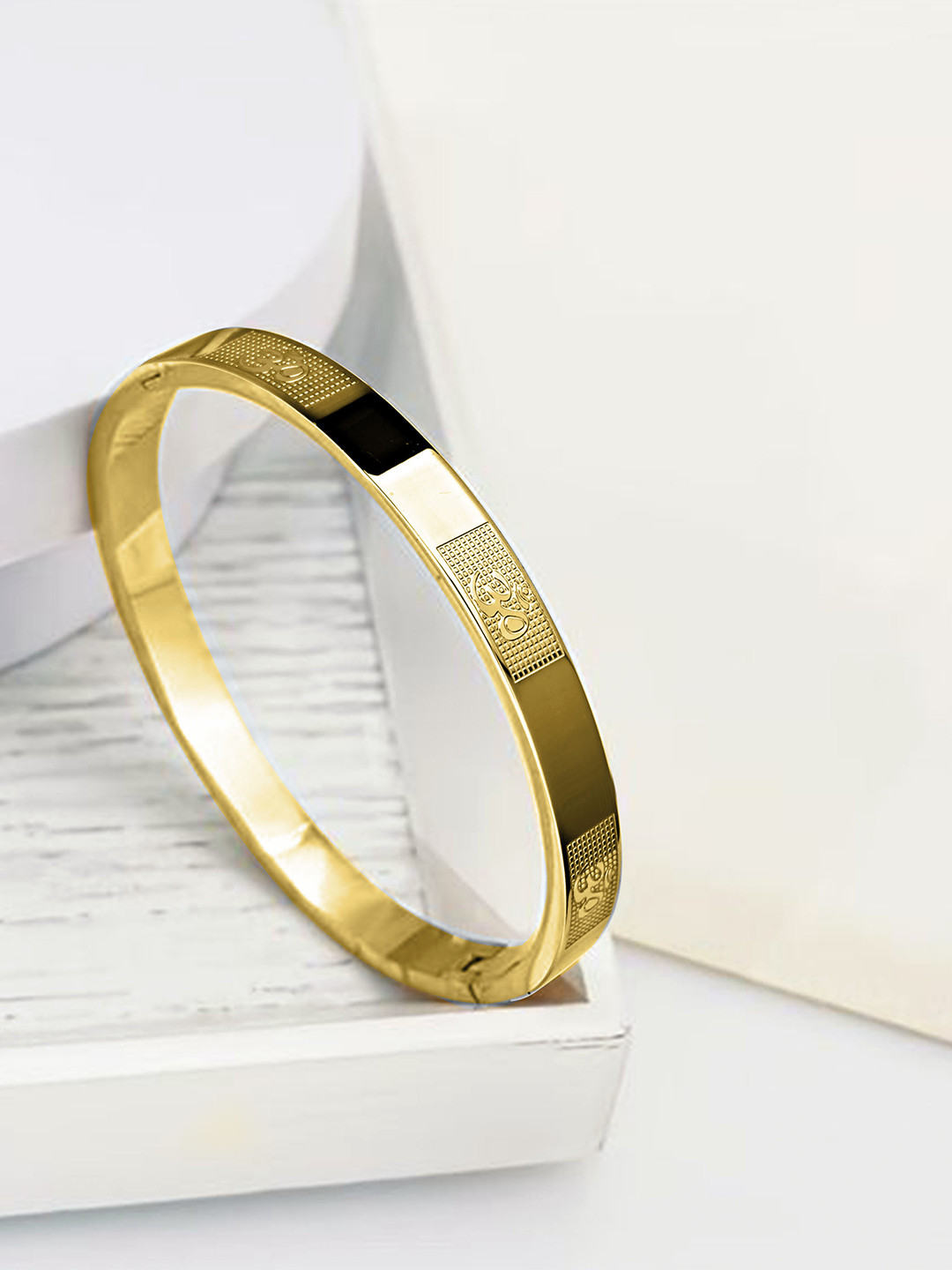 MEENAZ Gold-Plated Anti Tarnish Kada Bracelet
