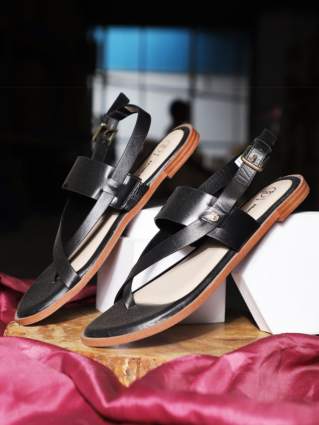 Hush Puppies Leather One Toe Flats