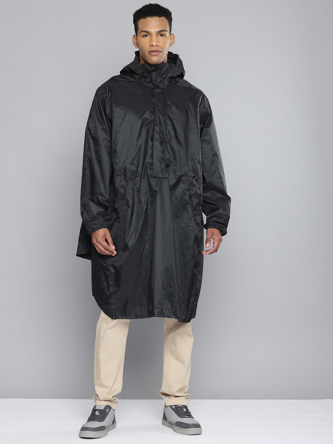 Decathlon FORCLAZ - Unisex Hooded Extra Waterproof Trekking Poncho