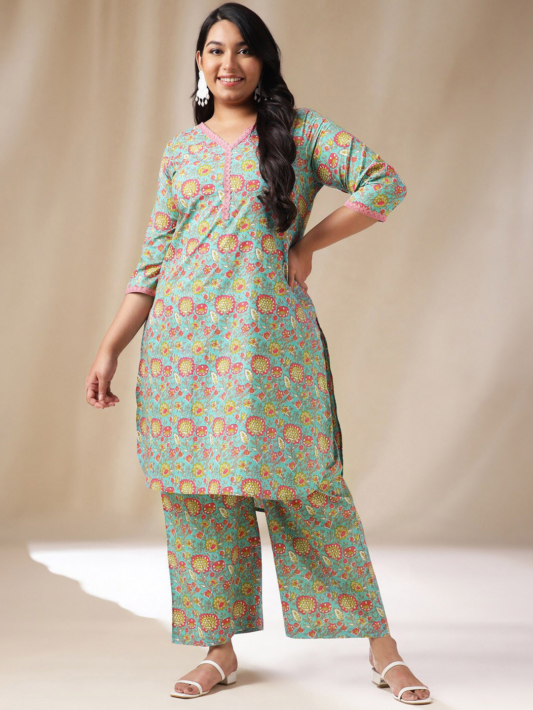 Janasya Plus Size Cotton Floral High-Low Kurta Set