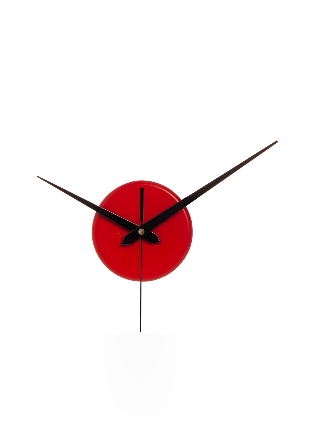 Crimson Knot Red Wood Durable Round Battery Analogue Wall Clock