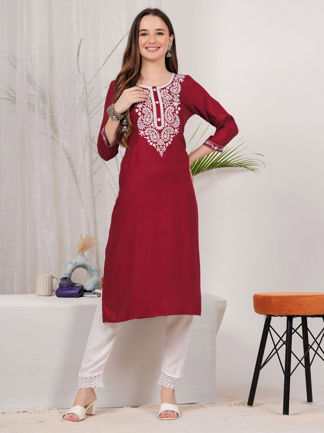GREYSHADE Ethnic Motifs Yoke Design Thread Work Straight Kurta