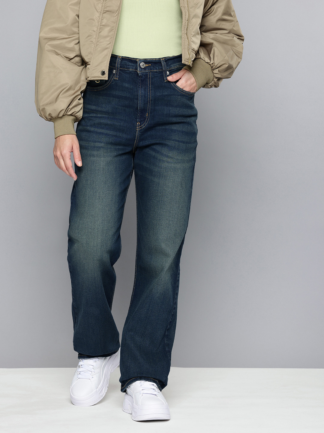 Levis Women Ribcage Straight Fit High-Rise Heavy Fade Stretchable Jeans