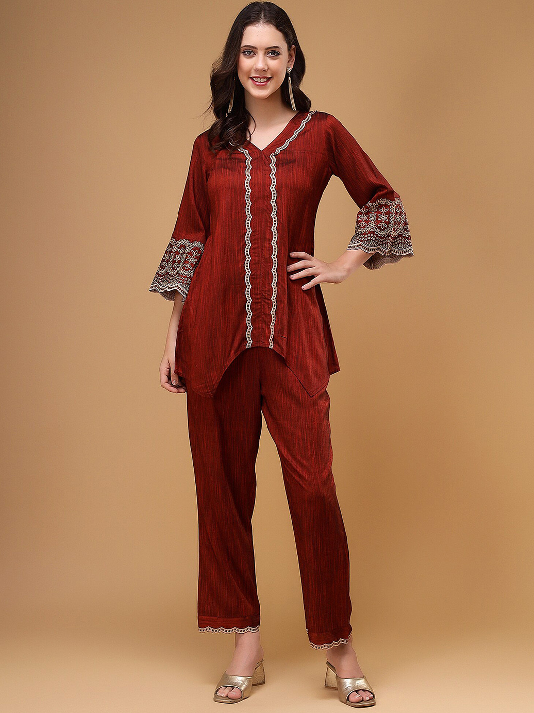 Bani Women Ethnic Motifs Embroidered Tunic & Trouser Co-Ord Set