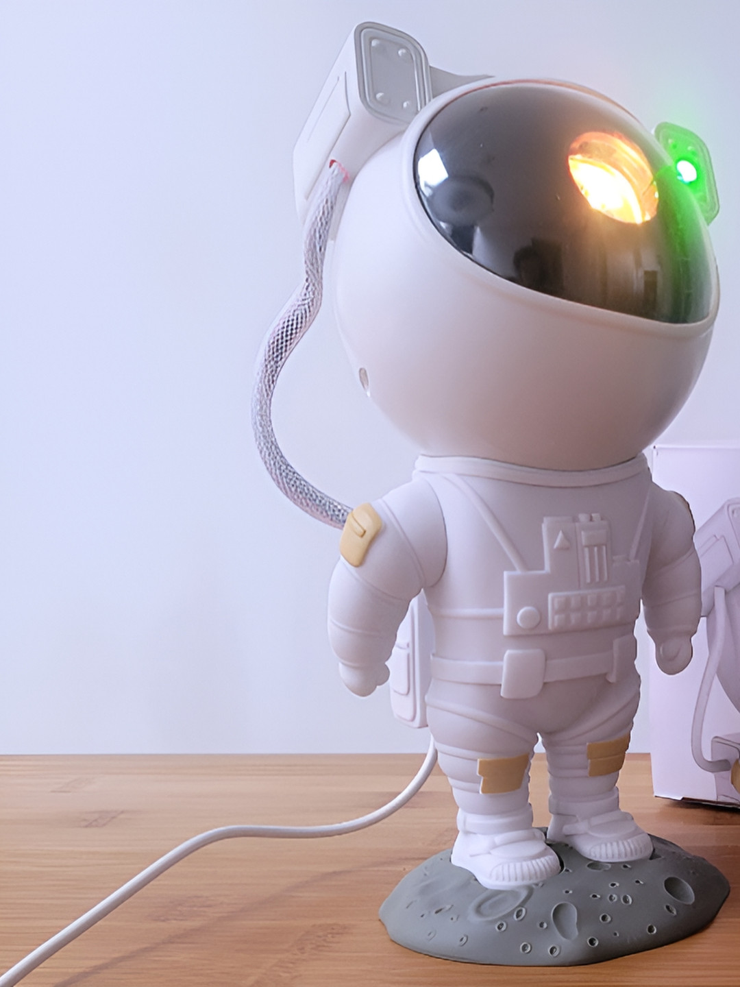 TECHEL White Acrylic Contemporary Abstract Shaped Table Lamp with Bulb