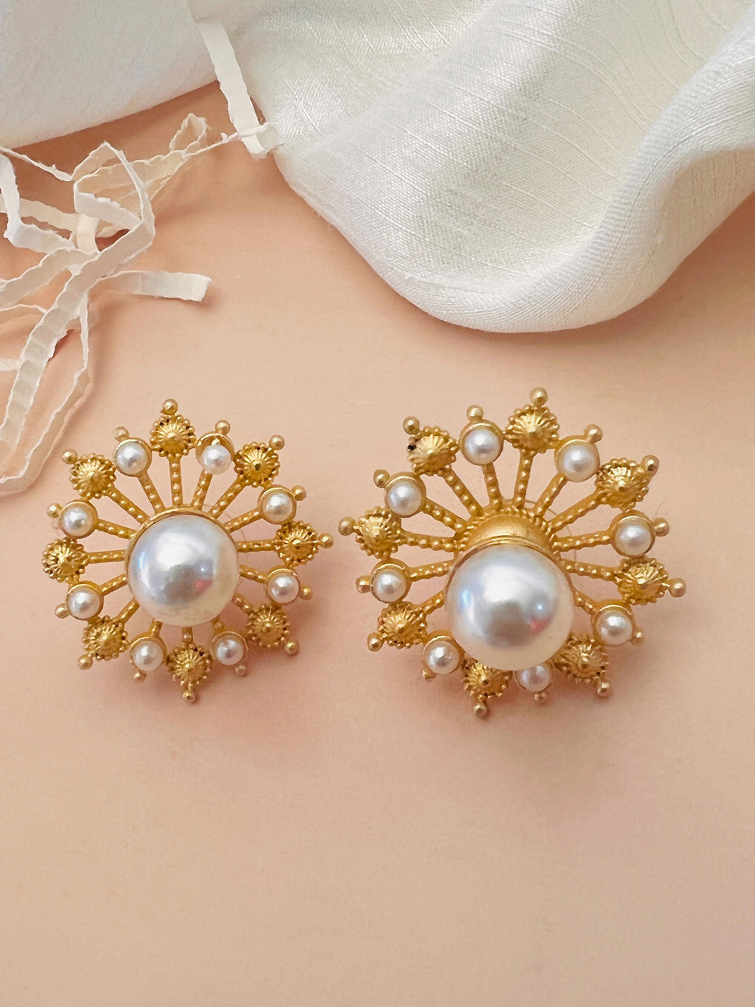 Anouk White Gold-Plated Classic Studs Earrings