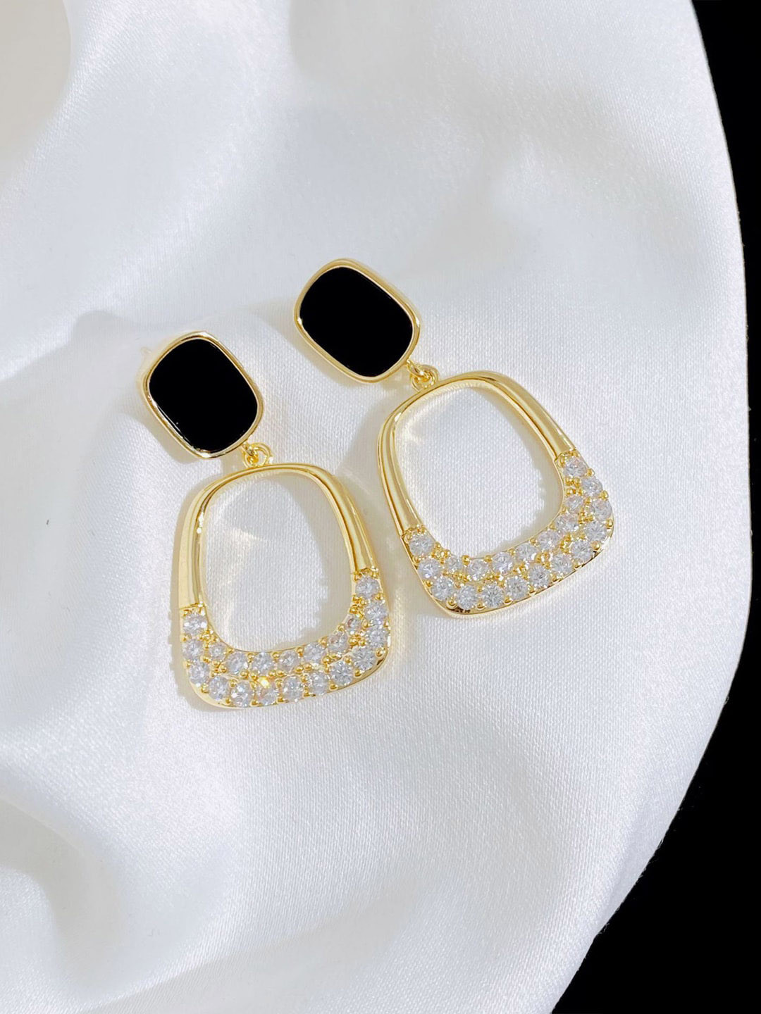 FIMBUL Stainless Steel Gold-Plated Rhinestone Square Drop Earrings