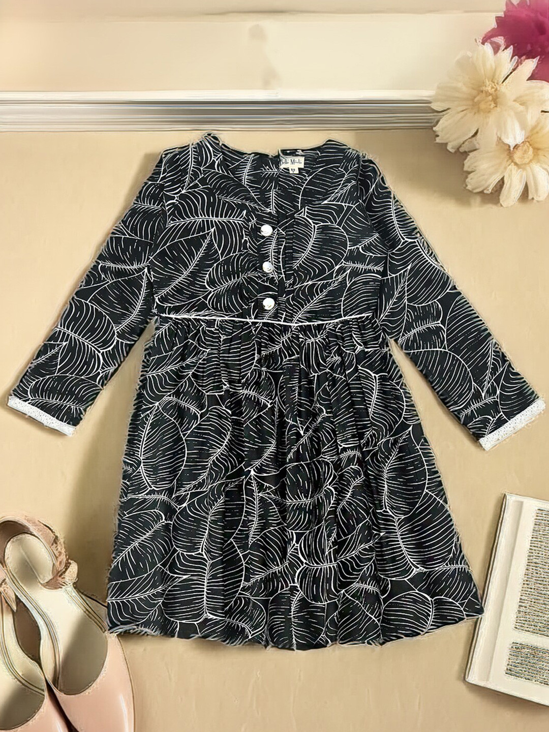 Bella Moda Girls Abstract Printed Boat Nect Long Sleeves Cotton Fit and Flare Dress