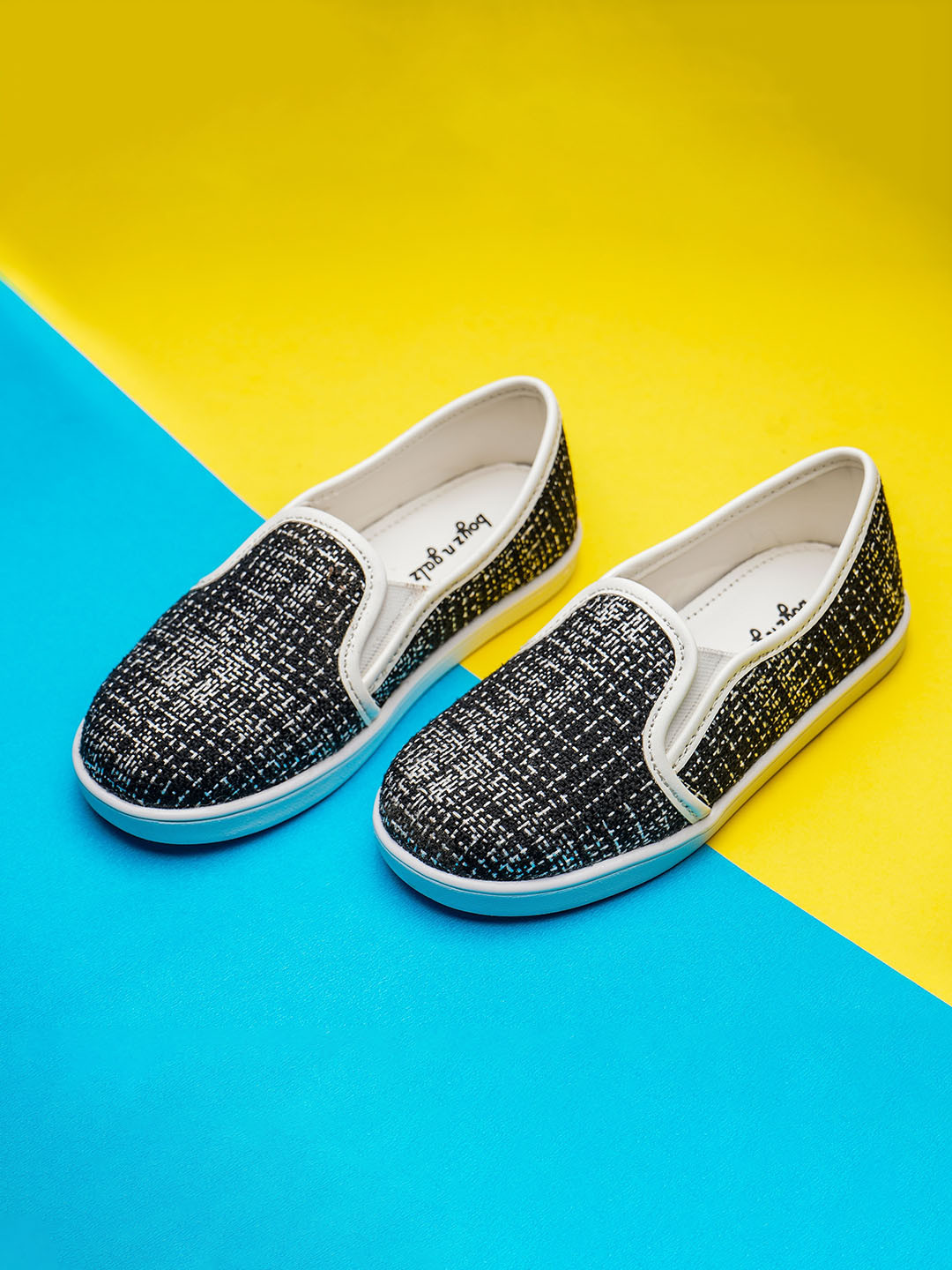 BOYZ N GALZ Boys KARMAN Textured Slip-On Sneakers