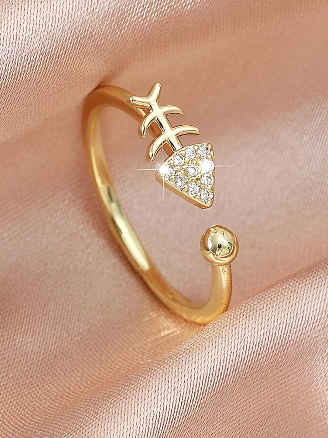 Goho Silver Stone-Studded Arrow & Heart Adjustable Finger Ring