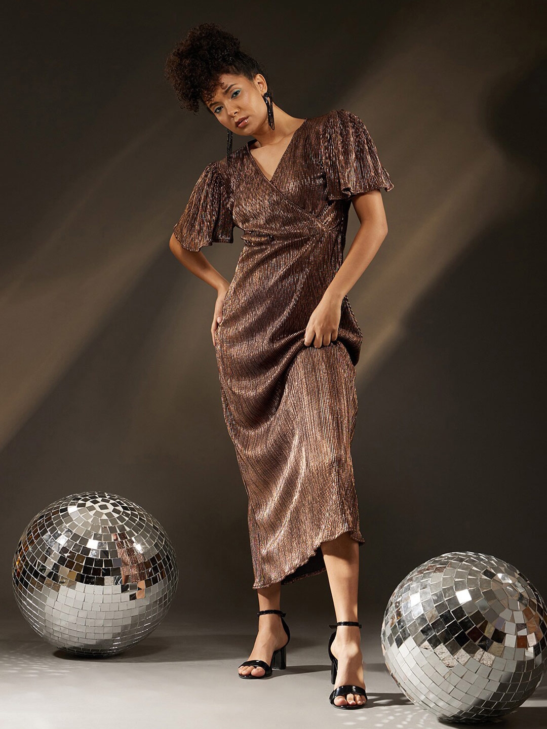 BAESD Self Design Bell Sleeve Satin Wrap Maxi Party Dress - Dresses for Women 29303162 | Myntra