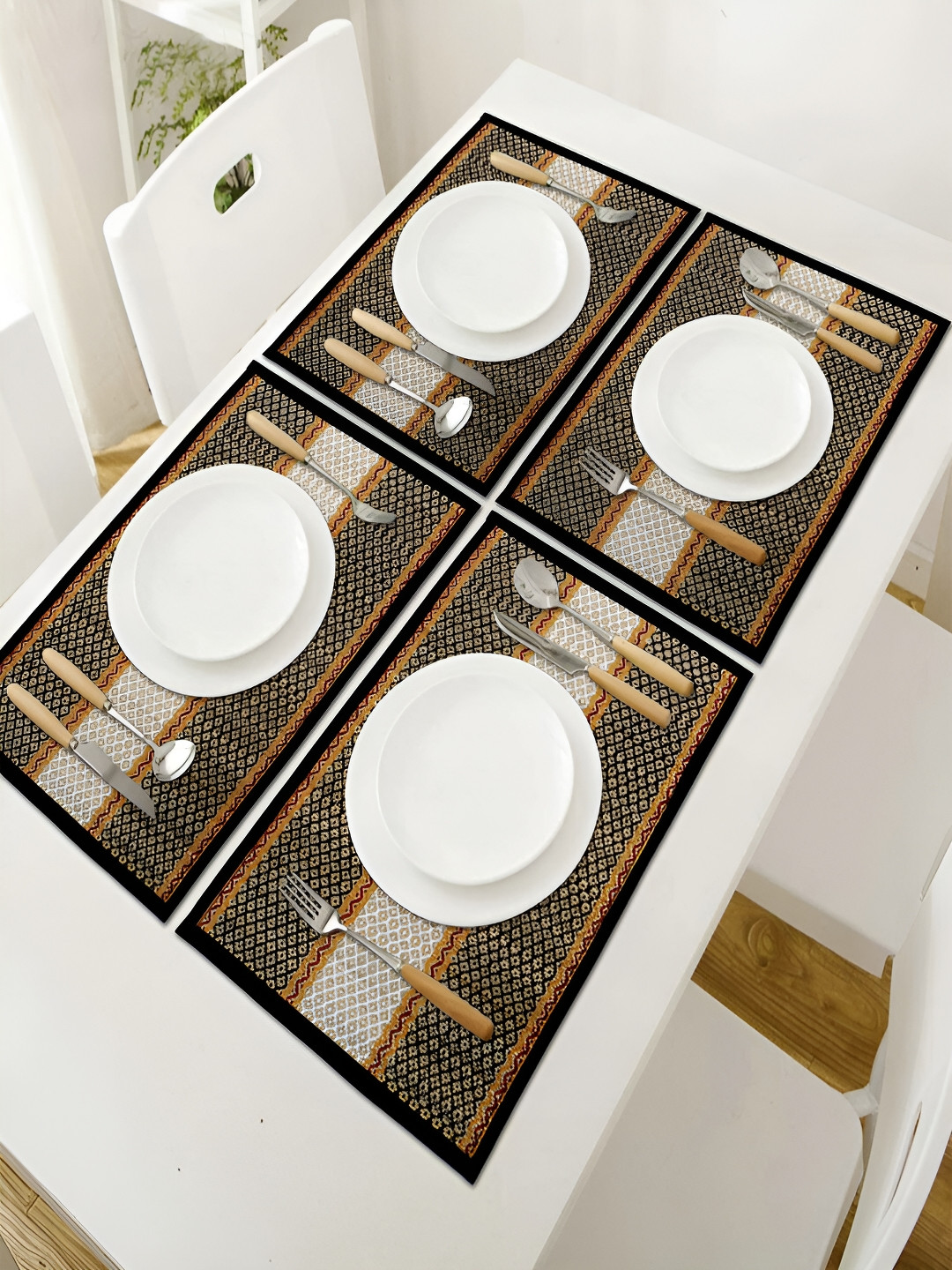 HOKIPO Madurkathi 4 Pieces Black & Beige Geometric Pattern Table Placemats