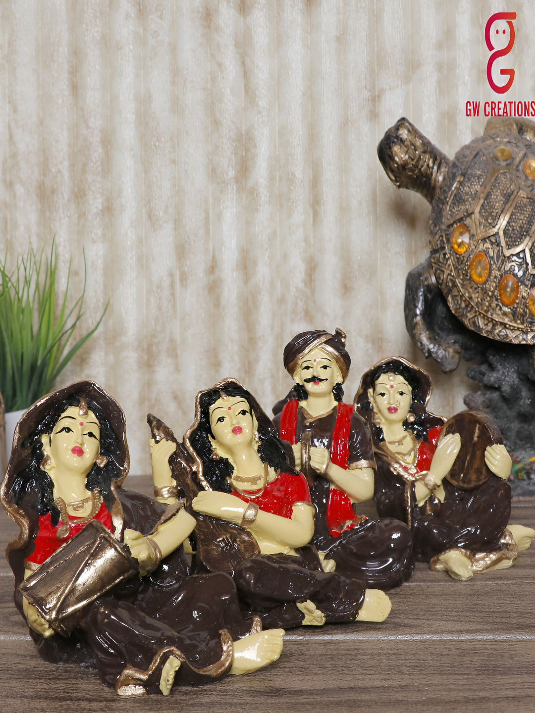 GW CREATIONS Brown & Beige 4 Pieces Textured Figurine Showpieces