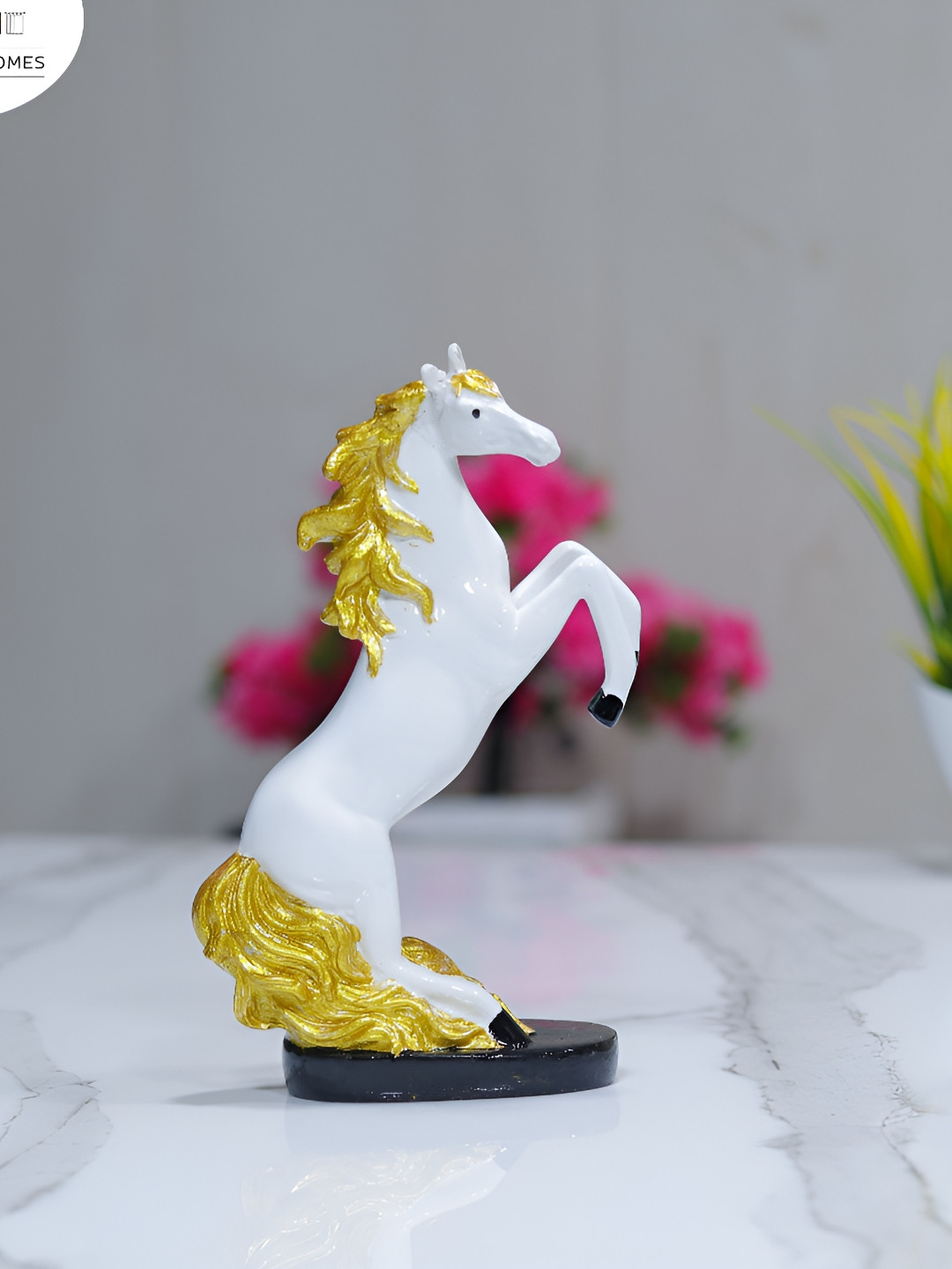 GW CREATIONS White & Gold Toned Birds & Animals Figurine Showpiece