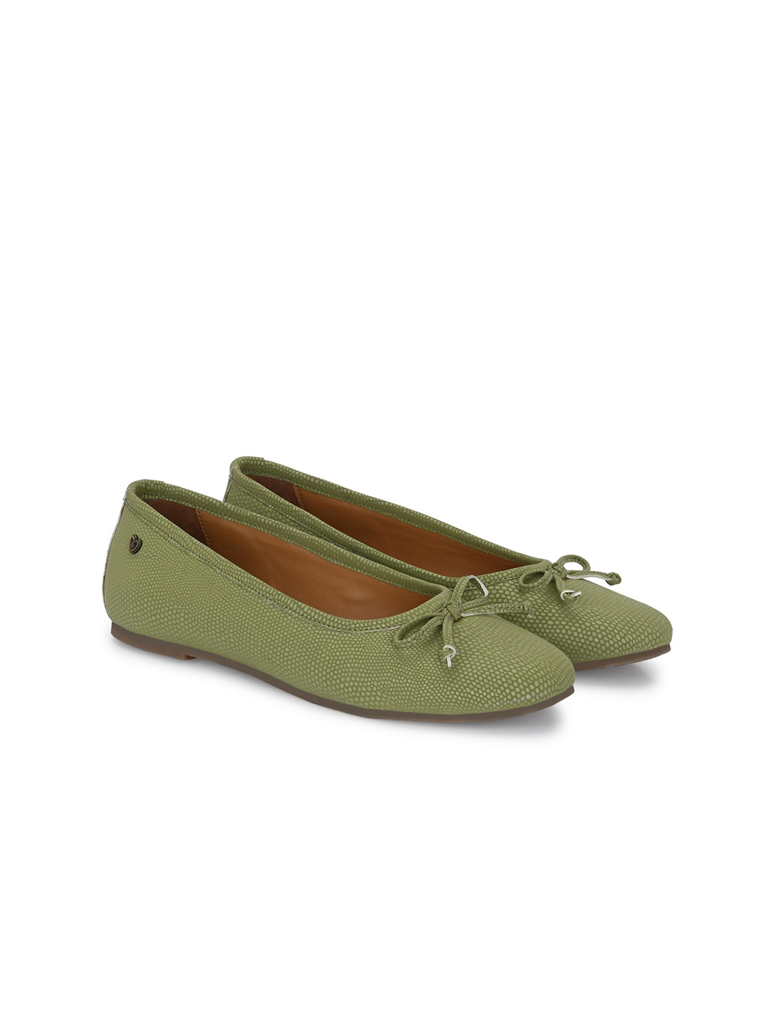 Delize Textured Bow Detailed Ballerinas