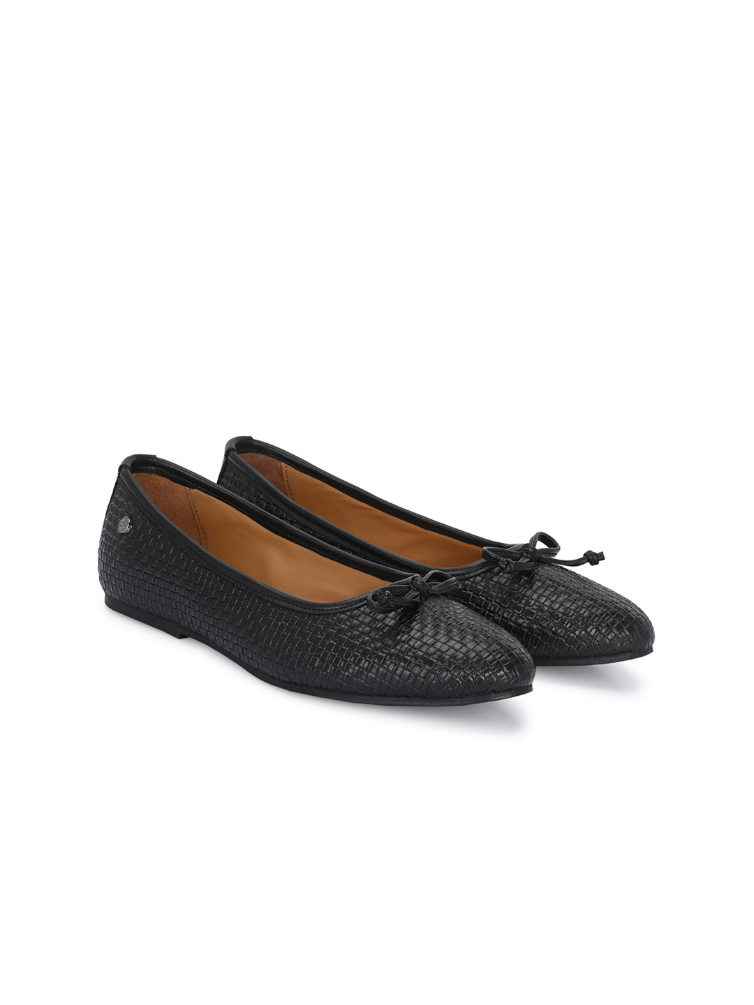 Delize Textured Bow Detailed Ballerinas