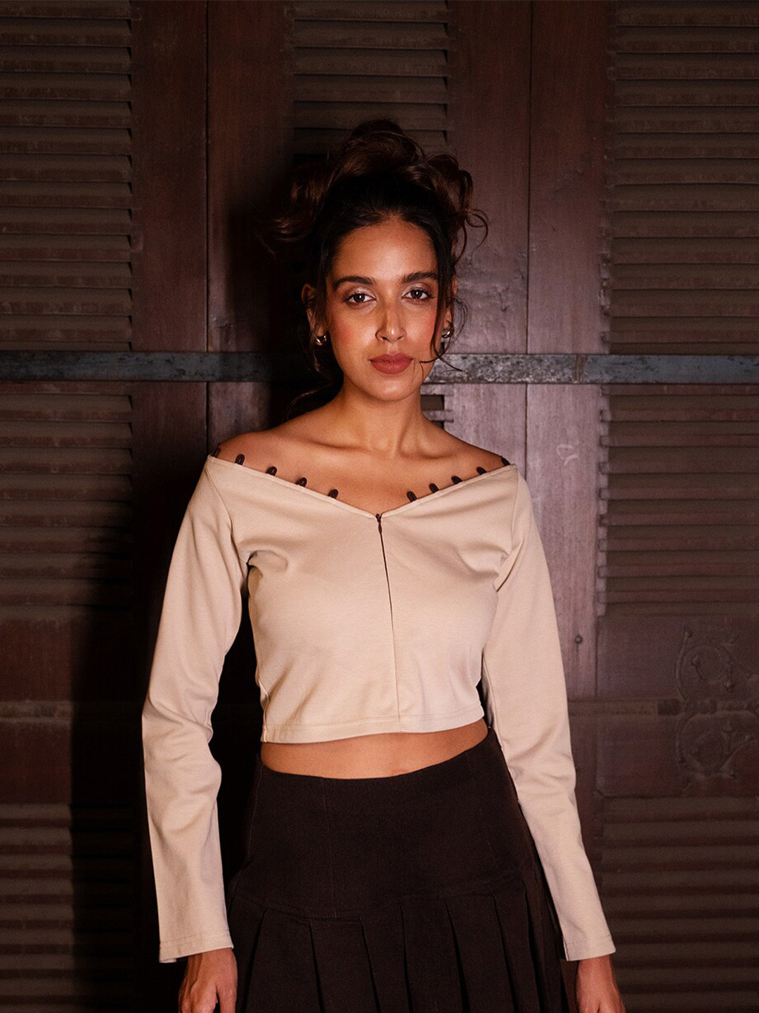 Ostilos Off Shoulder Long Sleeves Crop Top