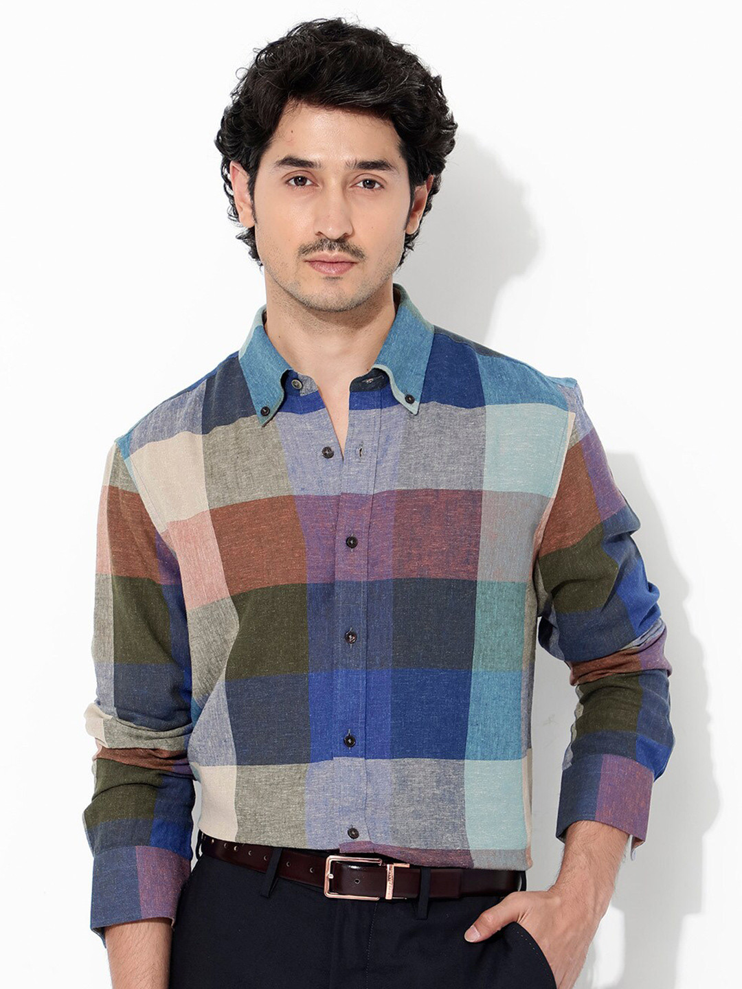 RARE RABBIT Men Calum Regular Fit Opaque Checked Shirt