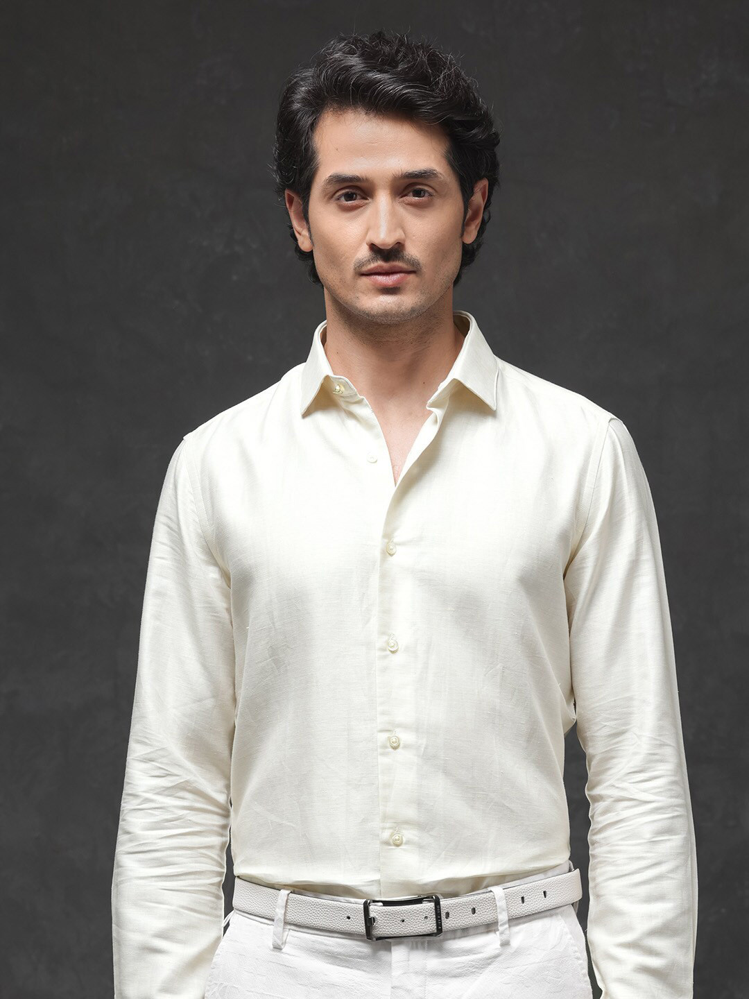 RARE RABBIT Men Silken Regular Fit Spread Collar Shirt