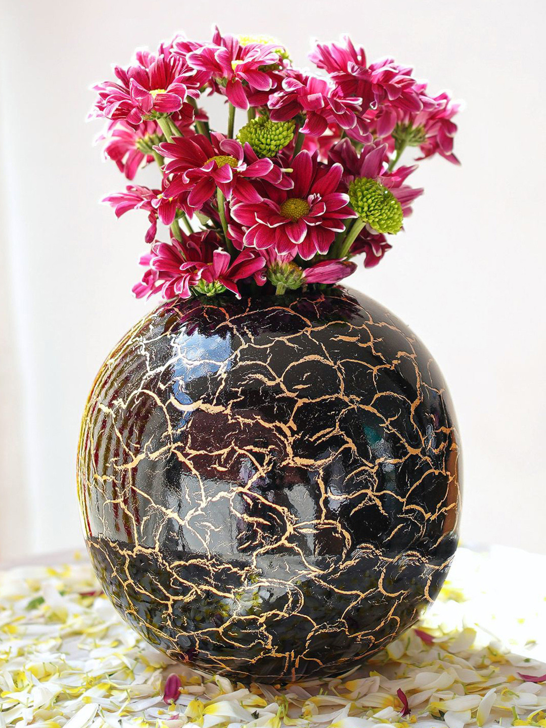 BEHOMA Crackled Black Ball Shape Large Metal Flower Vase