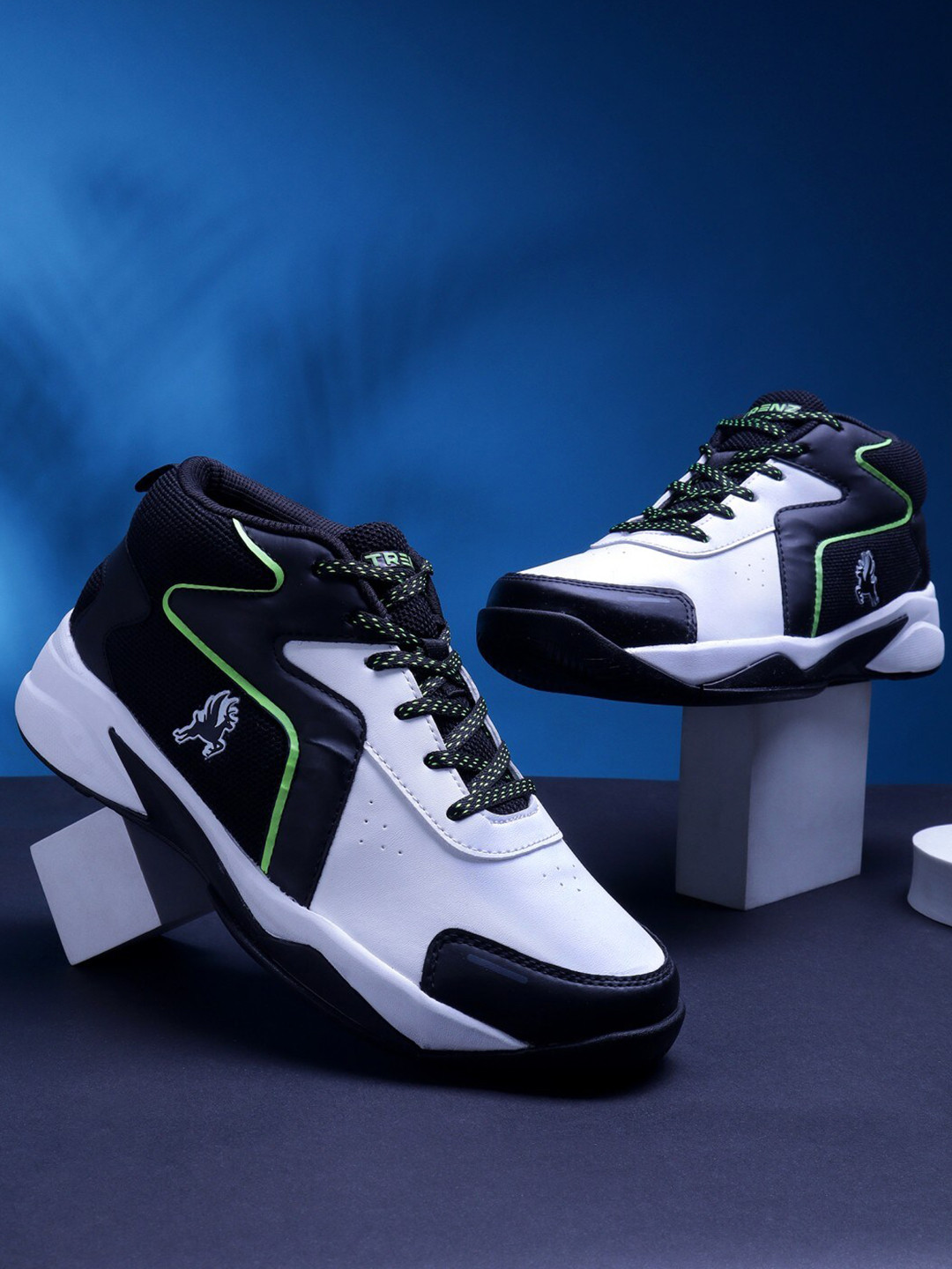 Trenz Men Mesh Basketball Shoes