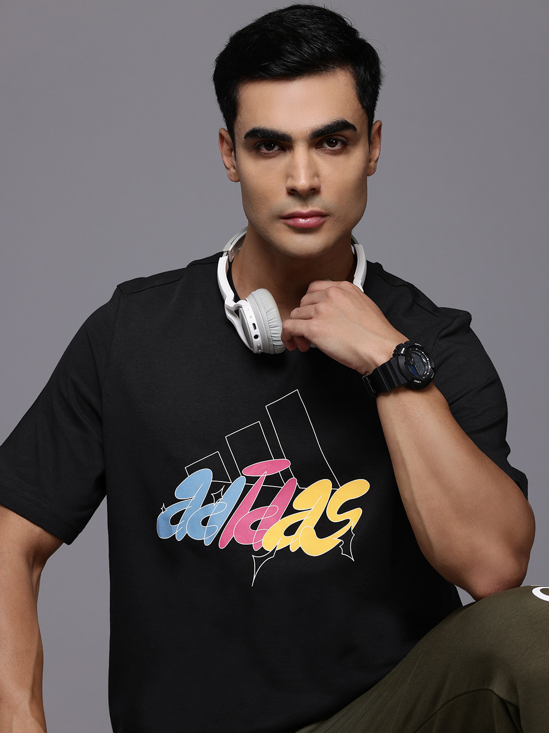 ADIDAS Illustrated Badge Brand Logo Print Pure Cotton T-shirt