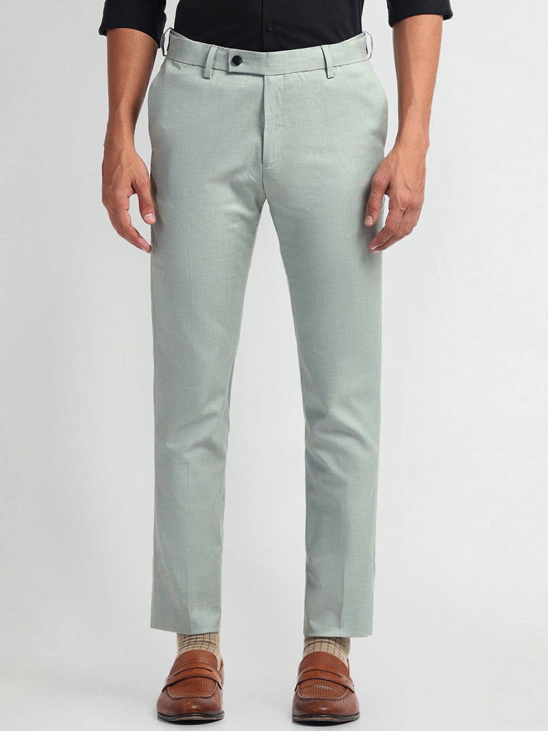 Arrow Autoflex Men Plain Mid-Rise Slim Fit Formal Chinos Trousers