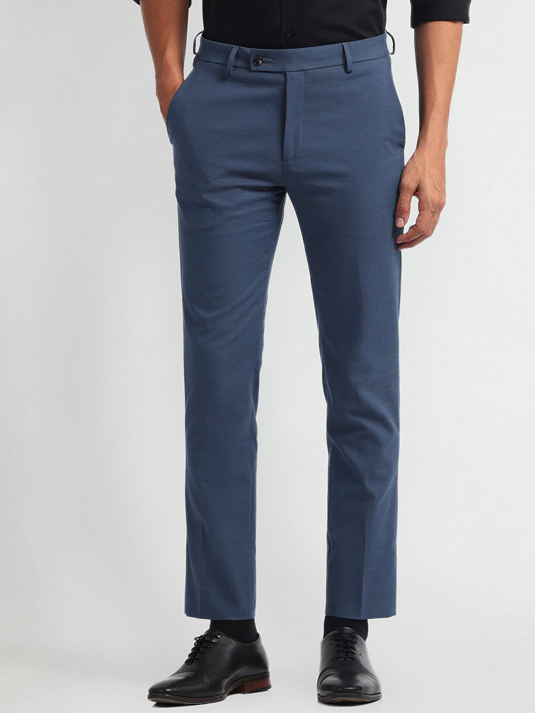 Arrow Men mart Flex Super Mid-Rise Slim Fit Chinos Trousers