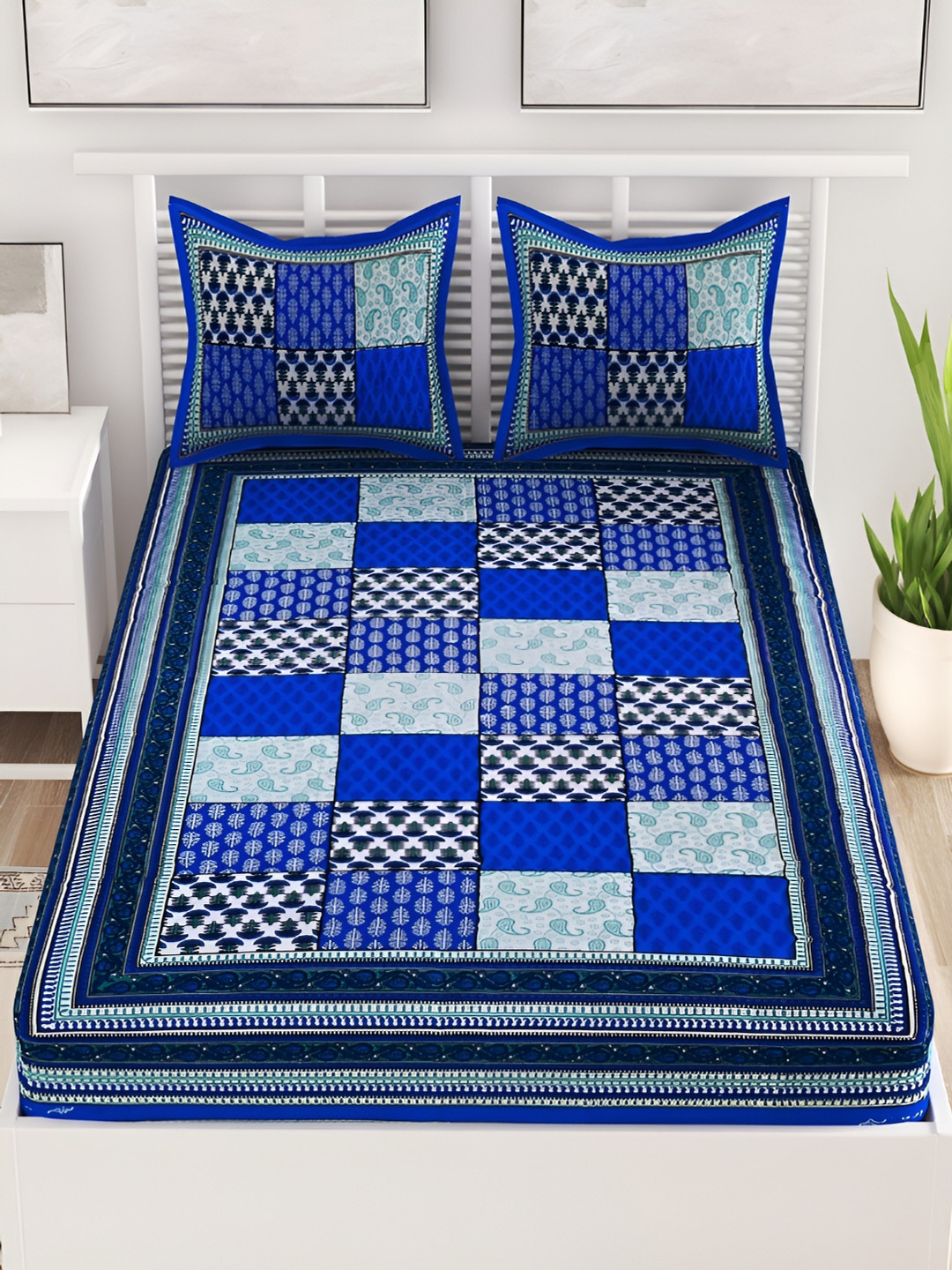 Aura Blue & White Geometric Cotton 120 TC Queen Bedsheet with 2 Pillow Covers
