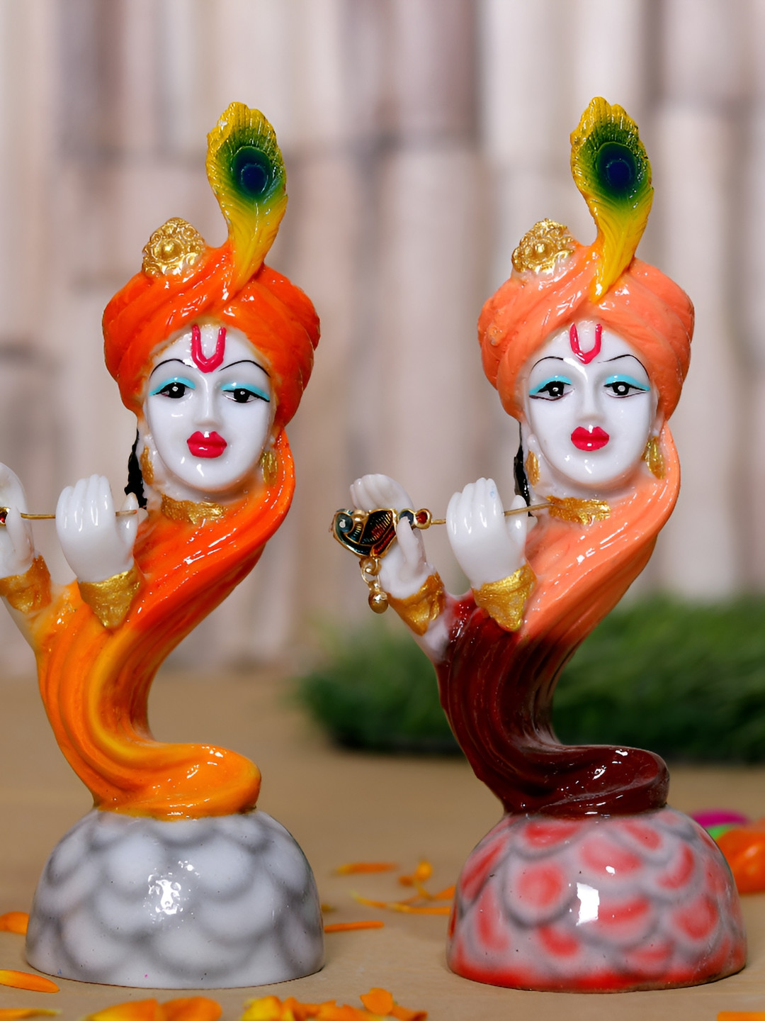 GW CREATIONS Multicoloured Figurine  Krishna Face Set Of 2 Showpiece