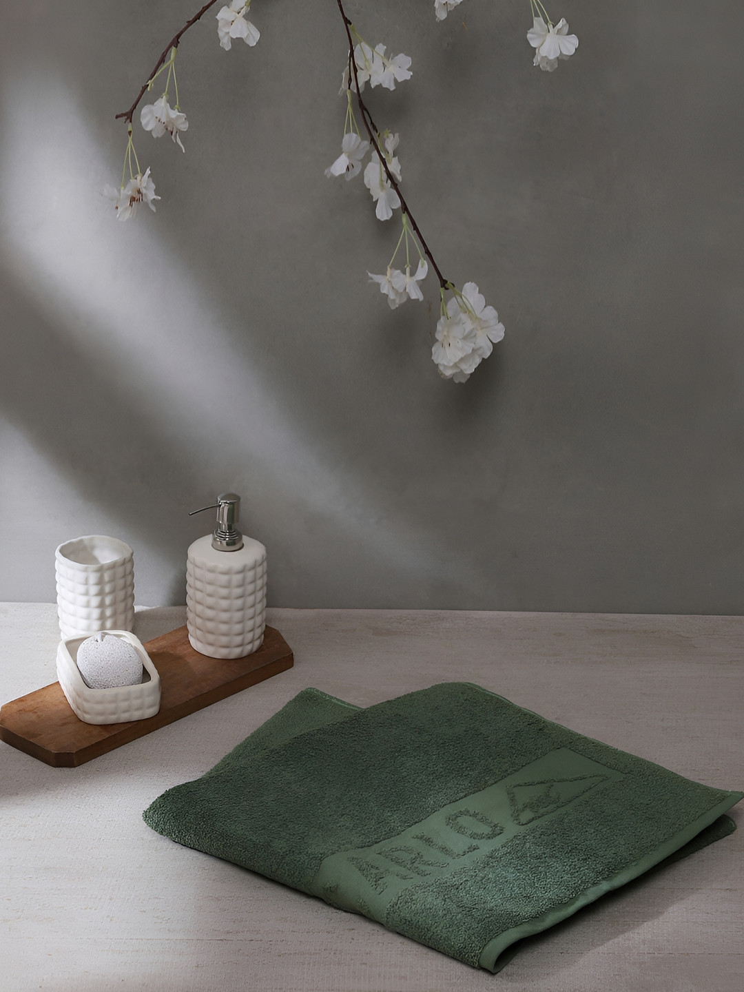 Monte Carlo Olive Green Cotton 525 GSM Bath Towel