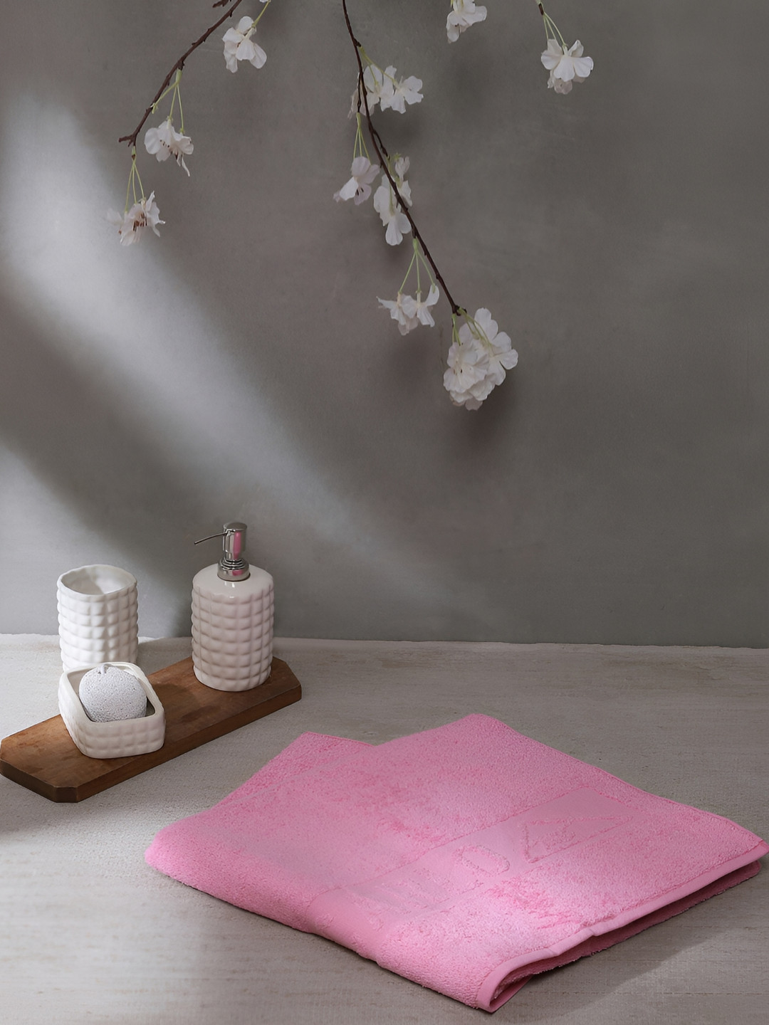 Monte Carlo Pink Cotton 525 GSM Bath Towel