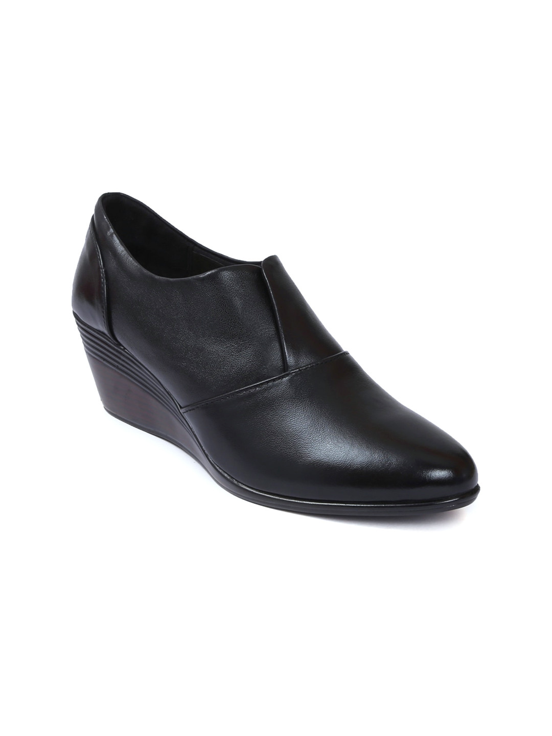 Zoom Shoes Round Toe Leather Wedge Heeled Pumps