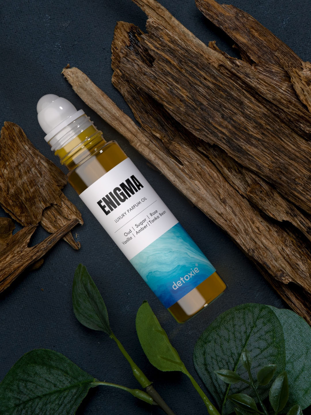 Detoxie Enigma Luxury Parfum Oil Attar - 8 ml