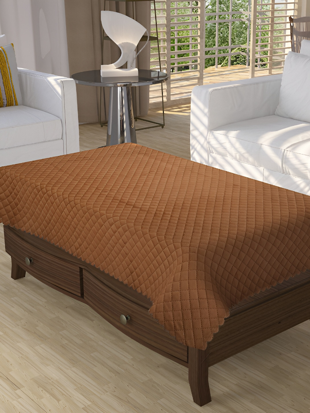 BIGGER FISH Brown Quilted 4-Seater Velvet Table Cover