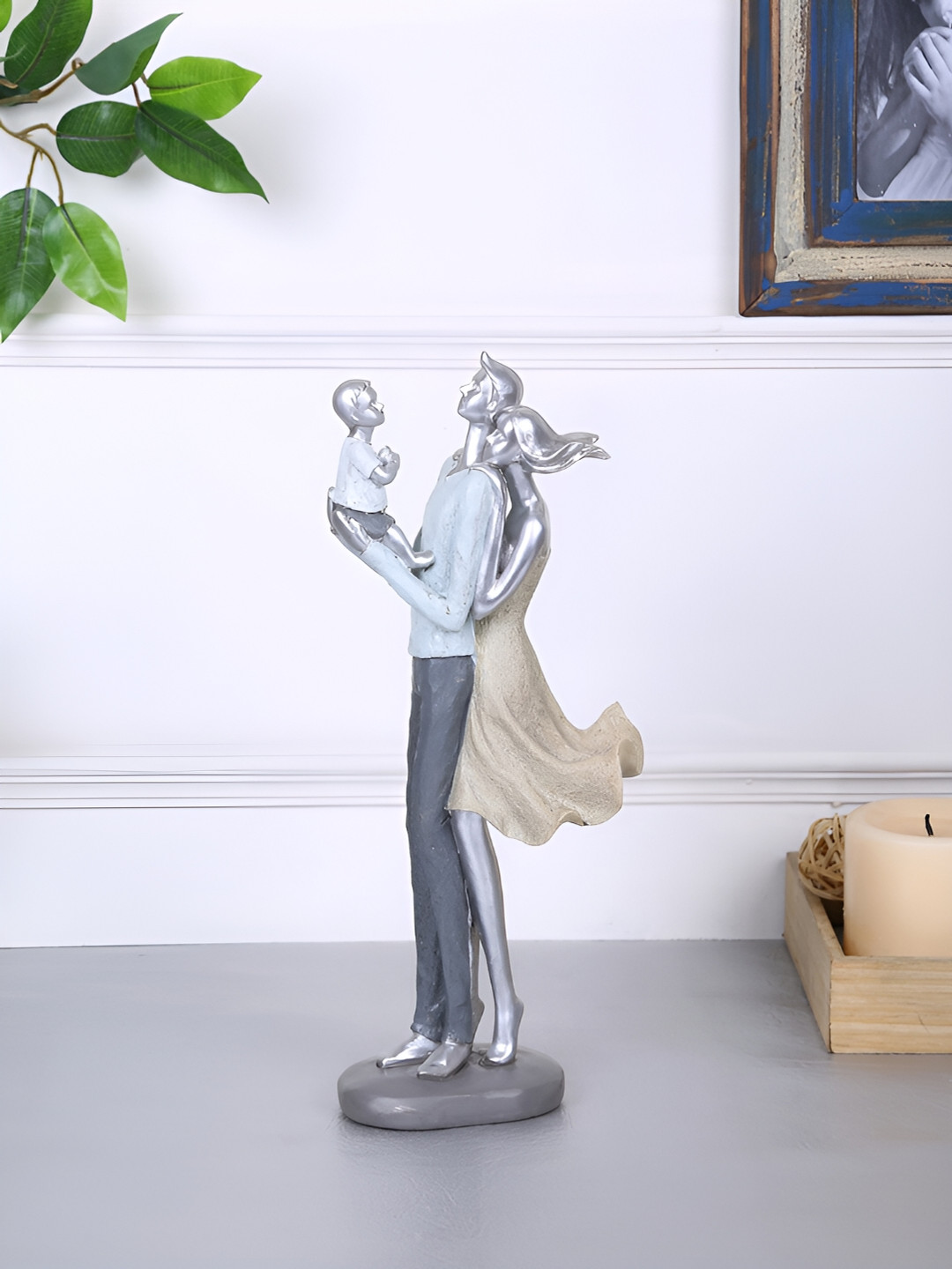 Aura Hearty Parents Love Grey Polyresin Natural Living Room Medium Showpiece - 11.8 Inches