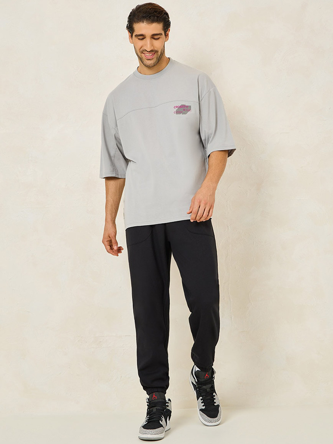 Styli Men Oversized Panel-Pocket Elasticated-Cuff Terry Joggers