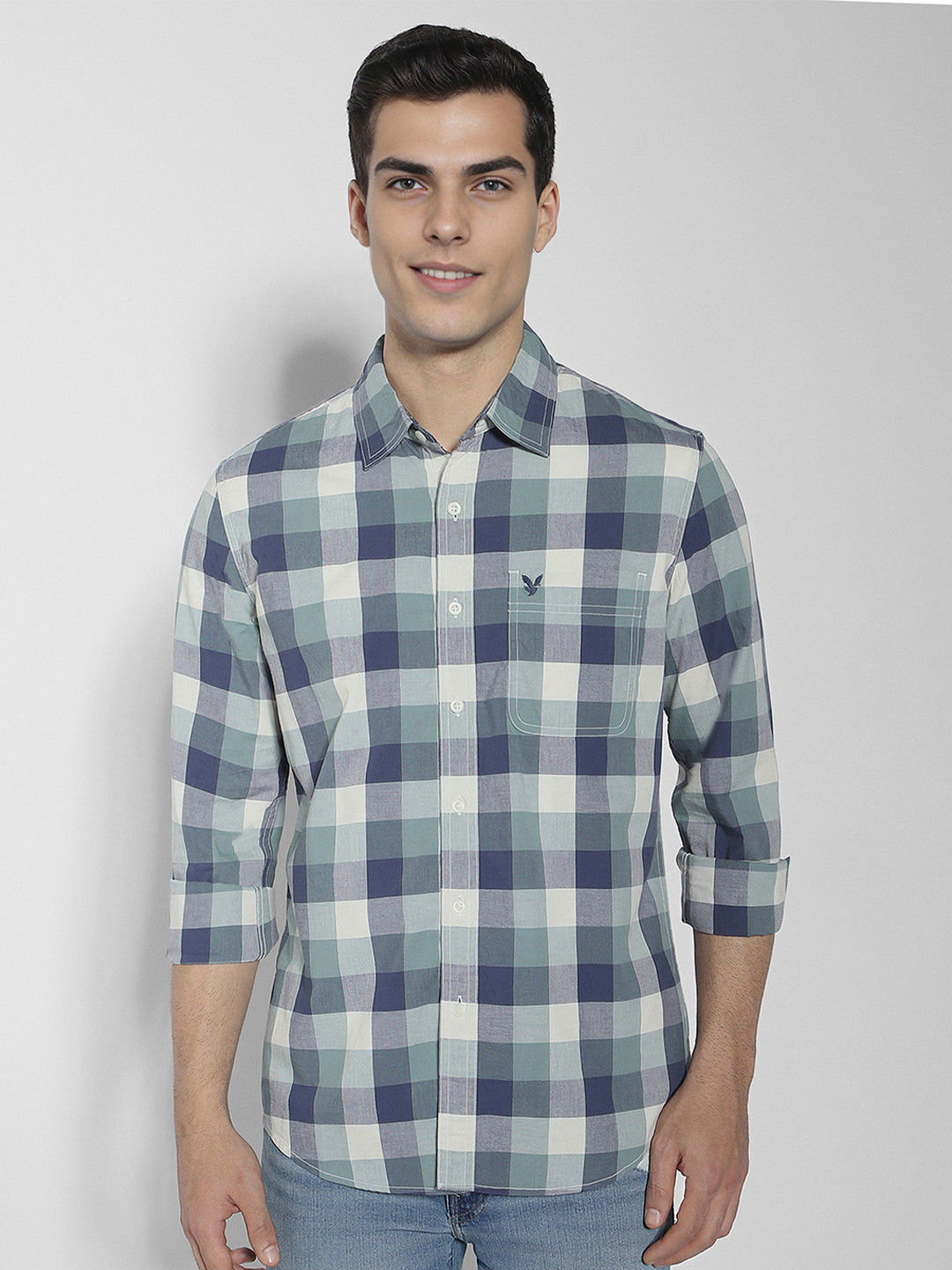 AMERICAN EAGLE OUTFITTERS Slim Fit Buffalo Checks Spread Collar Cotton Casual Shirt