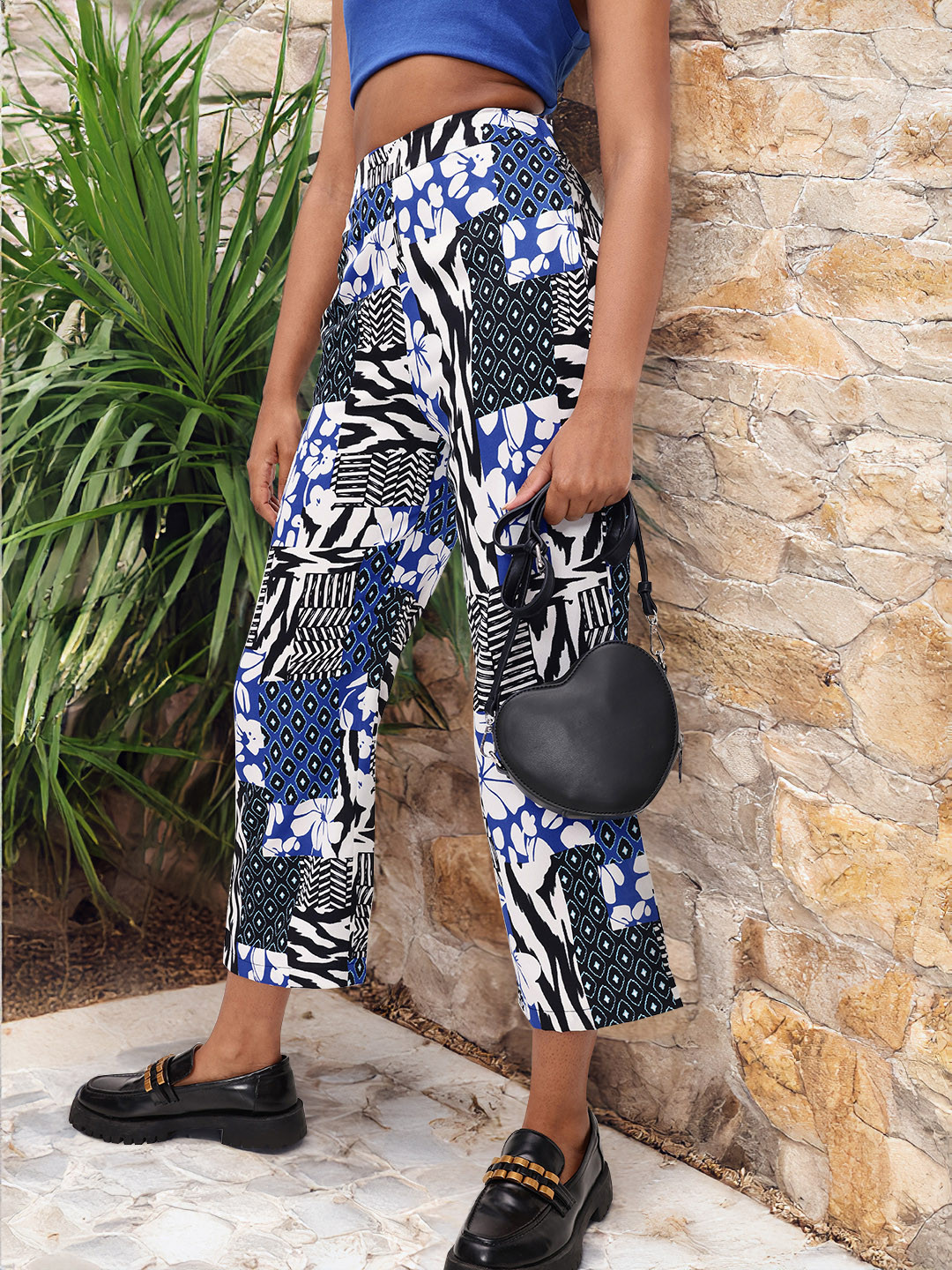 DressBerry Women Floral And Geometric Print Parallel Straight Fit Trousers