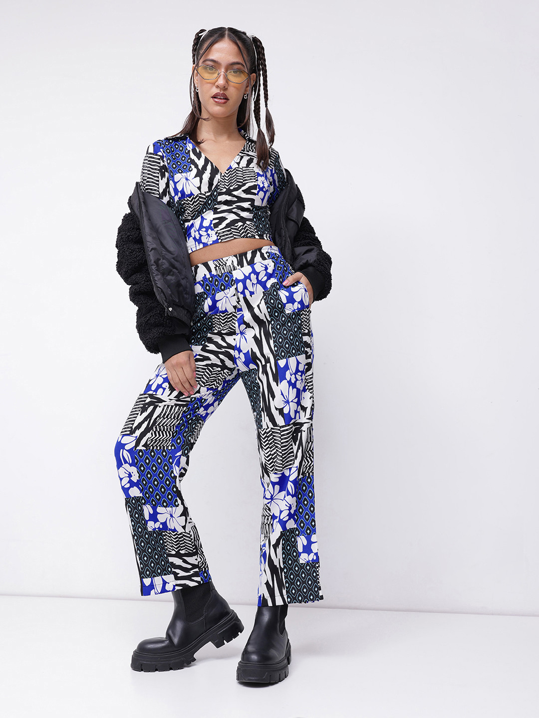 DressBerry Geometric Dash Printed Wrap Crop Top