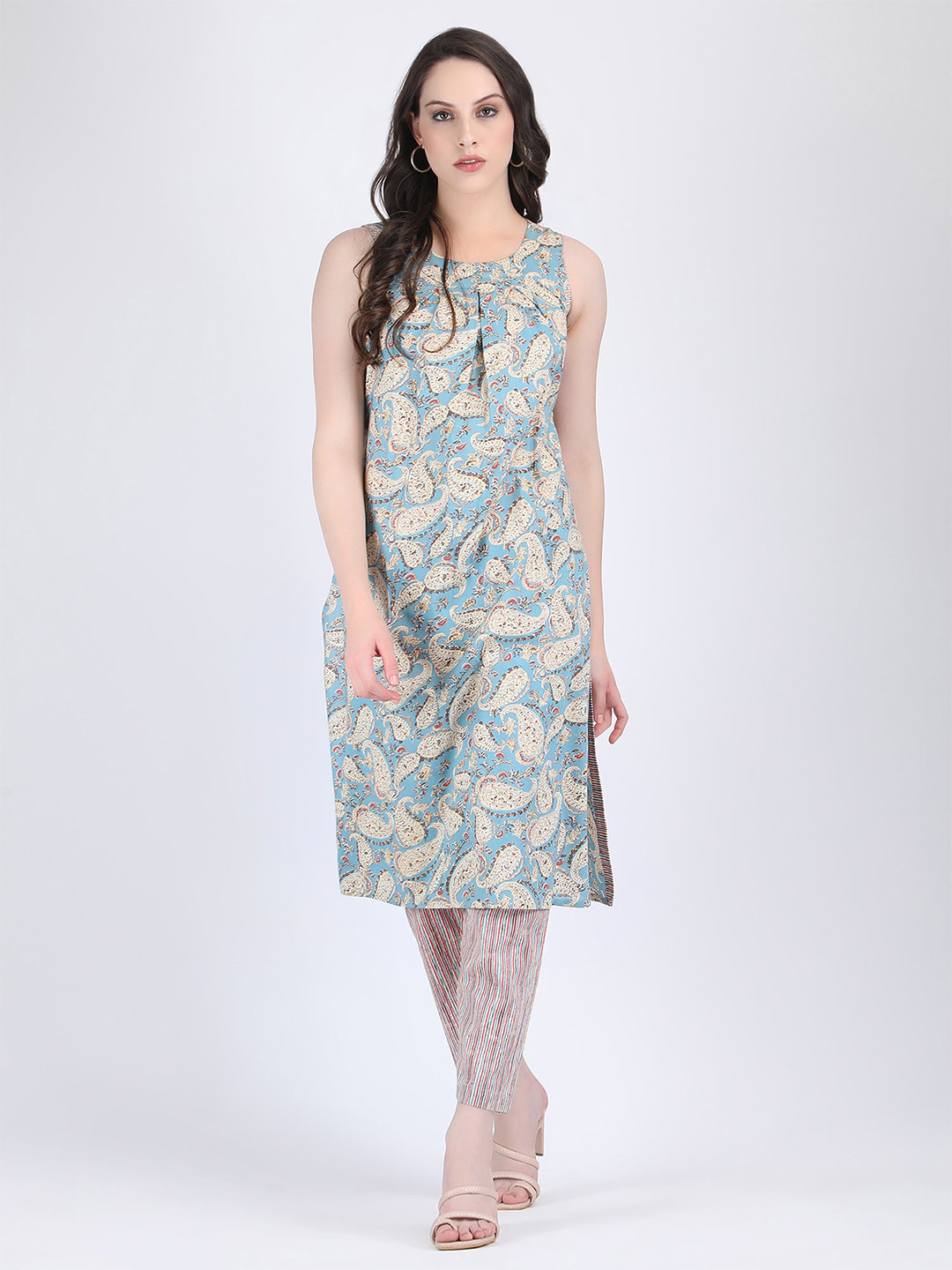 HUE & HIDE Paisley Printed Kurta & Trouser