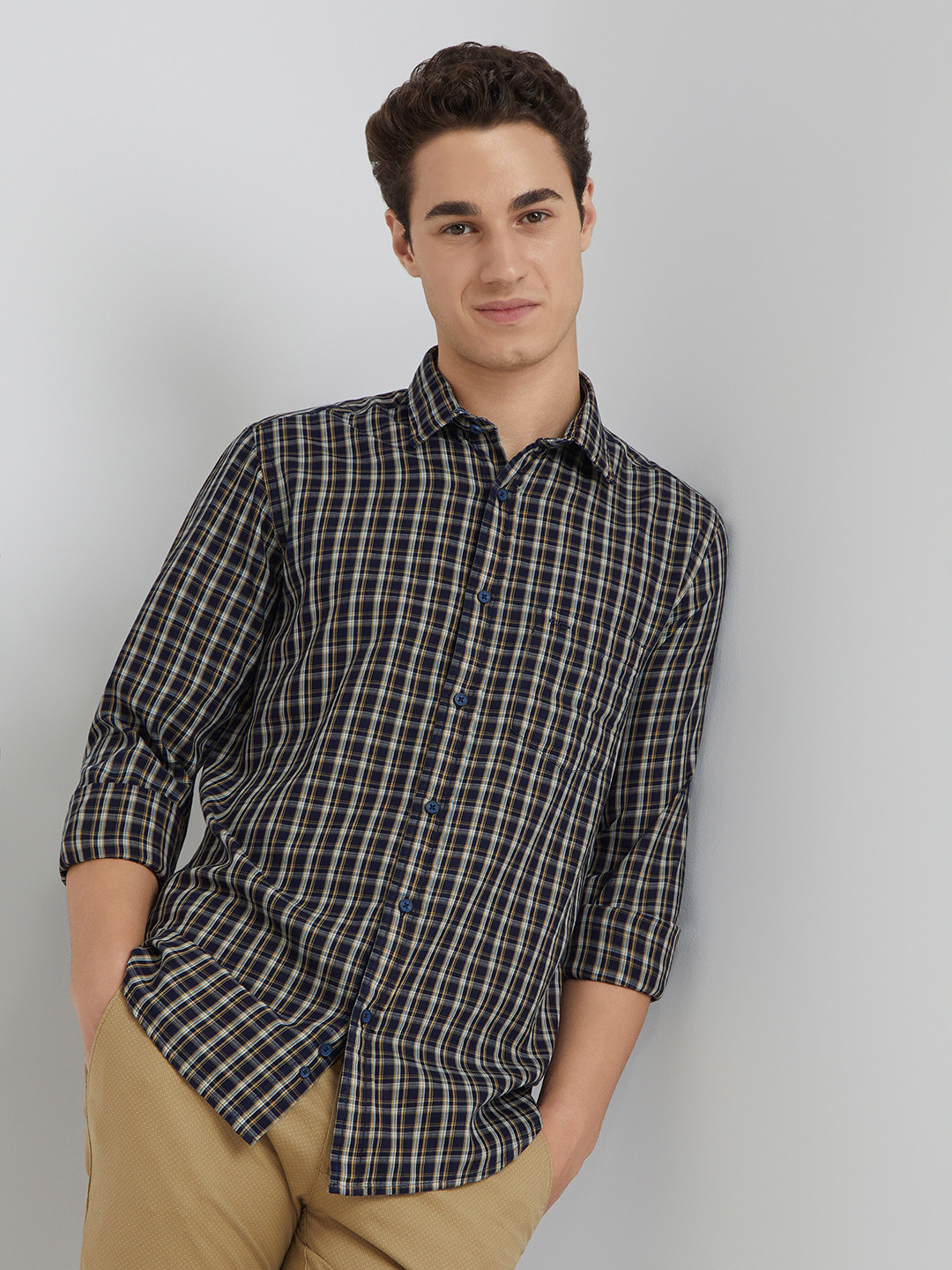 ColorPlus Tailored Fit Windowpane Checks Spread Collar Full Sleeves Cotton Shirt