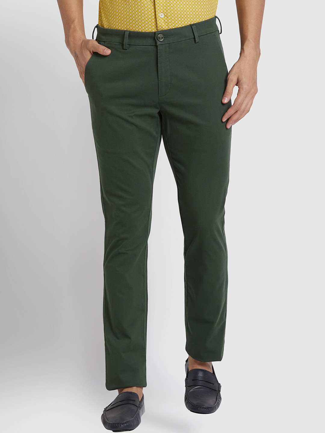 ColorPlus Men Mid-Rise Zip Flat-Front Cotton Slim Fit Chinos Trouser