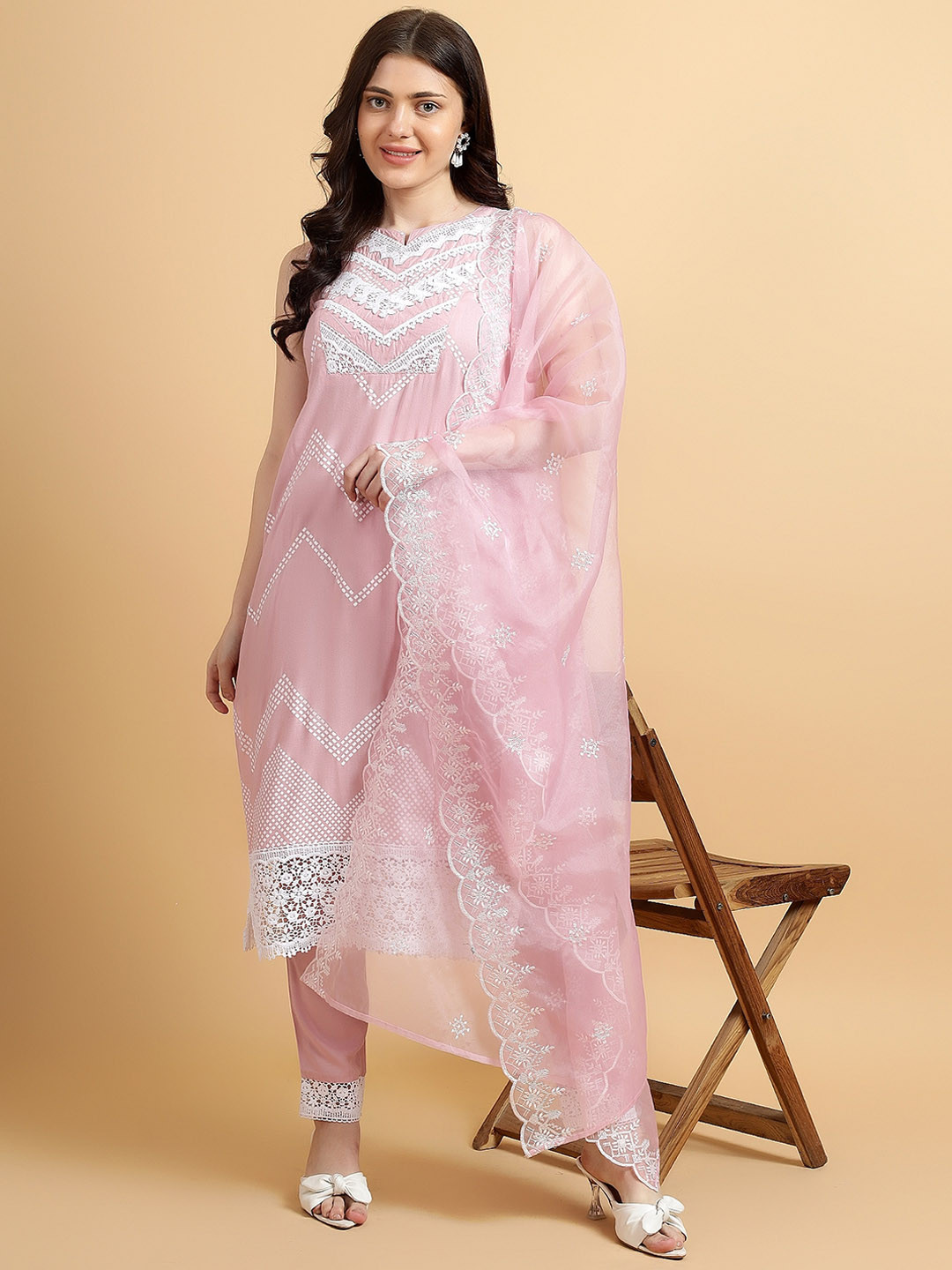 Bani Women Chevron Printed Lace Inserts Embroidered Kurta With Trousers &  Dupatta