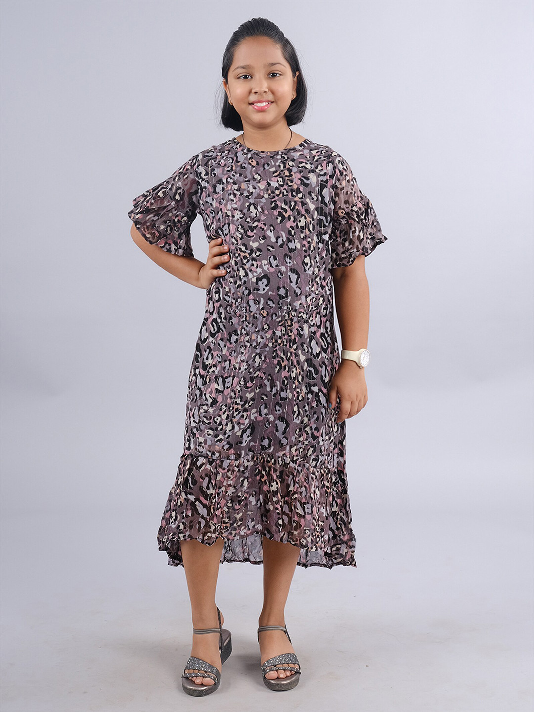 KiddoPanti Girls Animal Printed Flared Sleeve Round Neck Fit & Flare Midi Dress