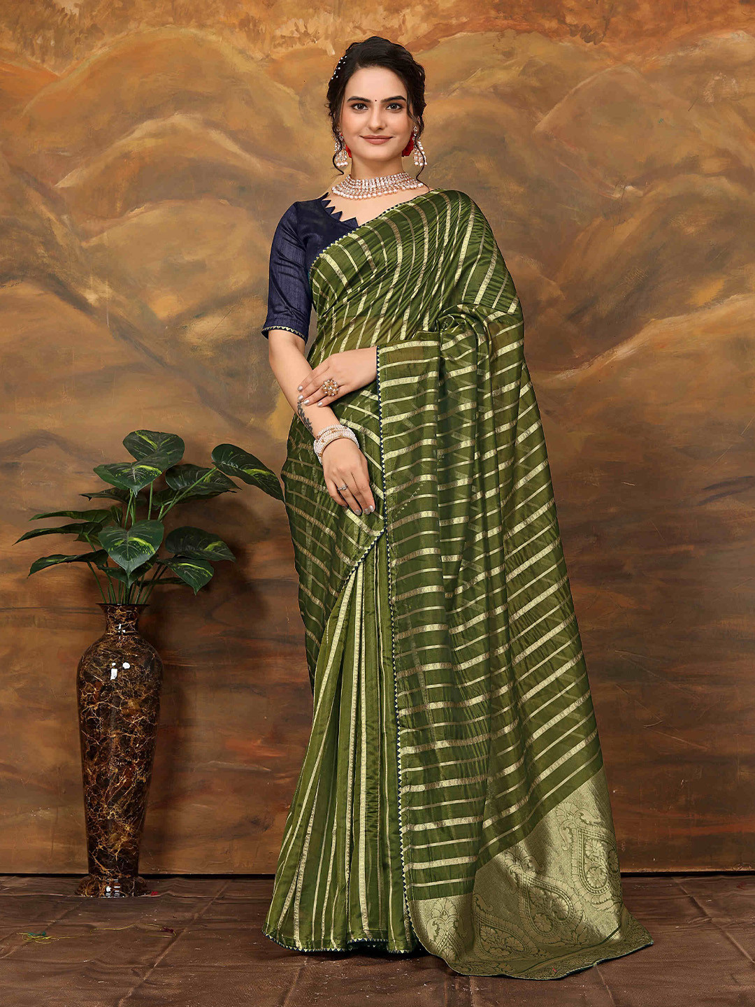 Aagiri Striped Design Zari Organza Banarasi Saree