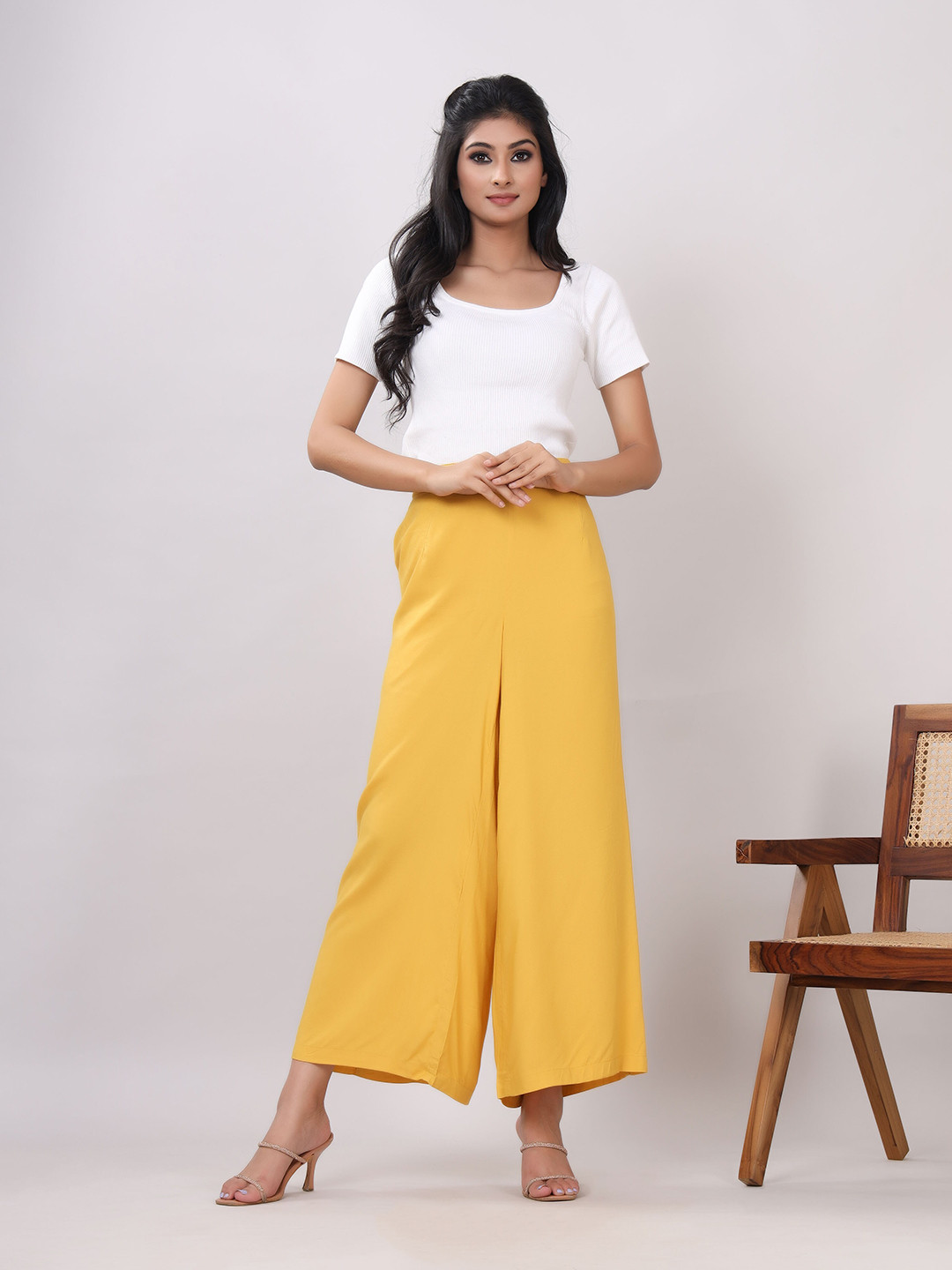 VASVI Straight Fit Mid Rise Palazzos